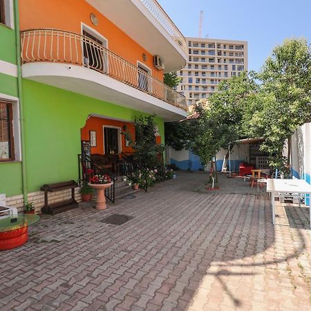 Hostel Osho Tirana Kültér fotó